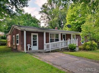 41 Imperial Ct, Asheville, NC 28803