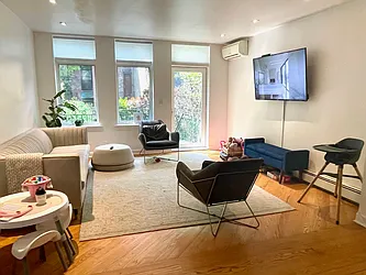 Rented by Nest Seekers International