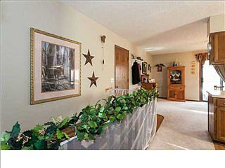 5th image of 629 E Showalter St
