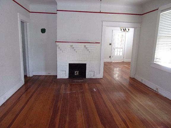 2nd image of 4412 Old Road 37