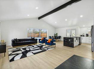 3236 Golfing Green Pl, Farmers Branch, TX 75234