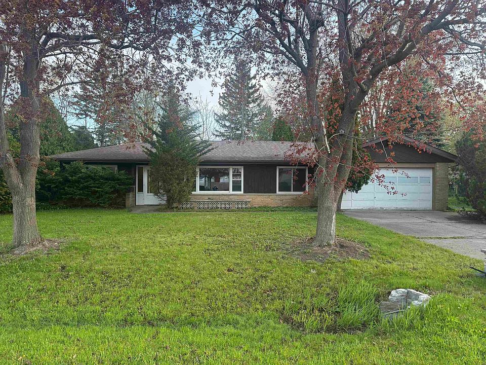 1st image of 22 Welle Dr