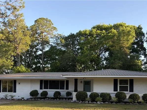 1572 Hillandale Dr, Mobile, AL 36693