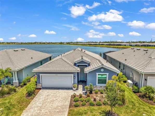 8304 Shore Lake Dr, Englewood, FL 34224