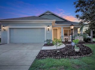 11935 Forest Park Cir, Bradenton, FL 34211
