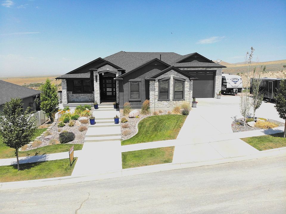 1st image of 3296 Owyhee St