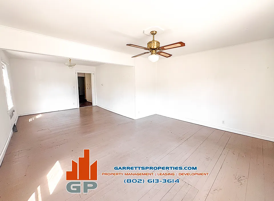 16 Short St #1