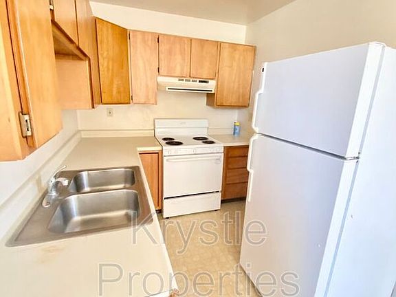 5th image of 316 Georgia St #2