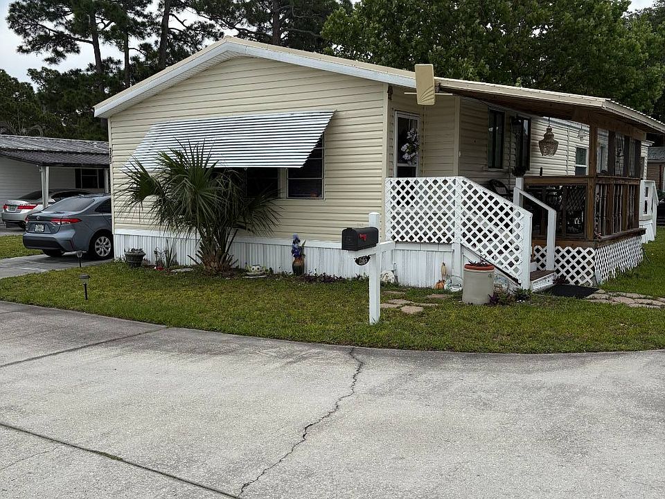 1st image of 2565 Merrman Dr