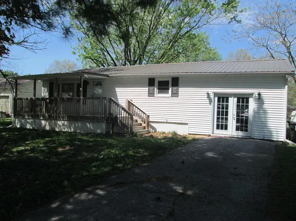 507 E Sanders St, La Plata, MO 63549