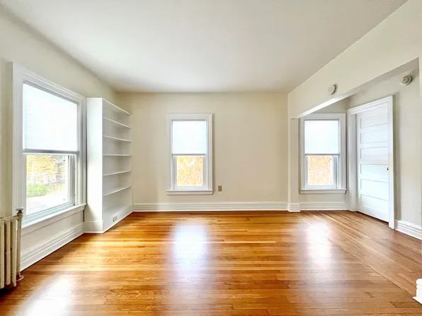 1228 Union St APT 3, Schenectady, NY 12308