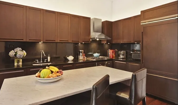 Rented by Compass | media 7