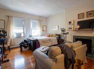 907 Beacon St APT 6, Boston, MA 02215