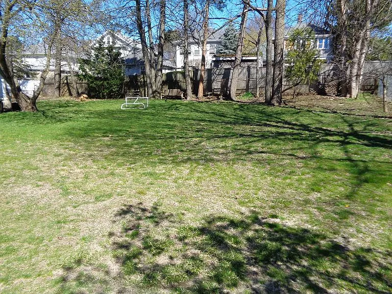 Cushing Ave — Photo 13