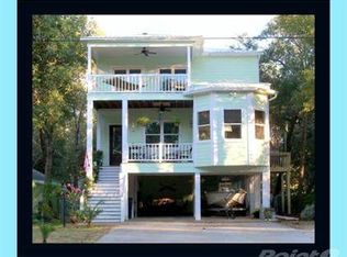 5330 Bay Dr, Orange Beach, AL 36561