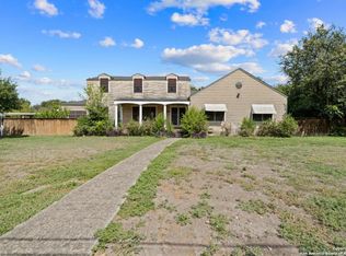 215 Avenue Maria Dr, San Antonio, TX 78216