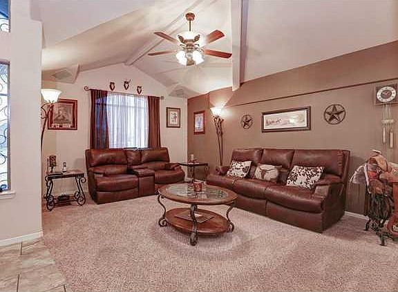 4th image of 362 Emerald Forest Pl
