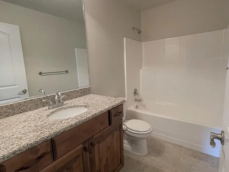 2521 Bella Vista Dr — Photo 18