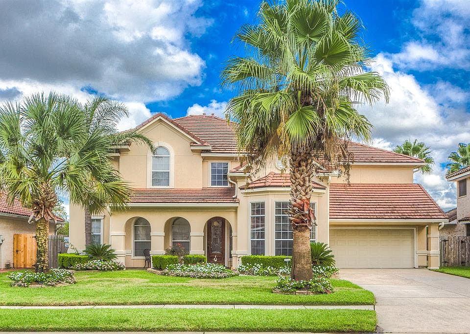 1st image of 11818 Palmetto Shores Dr