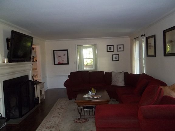 3rd image of 4 Merrick Close