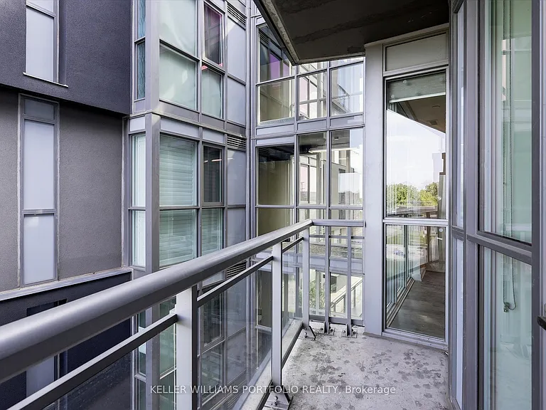 5230 Dundas St #407 — Photo 22