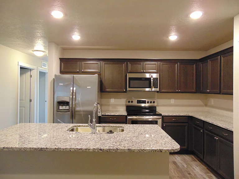 4340 N Alester Ave — Photo 5
