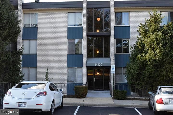 1st image of 14620 Bauer Dr APT 2