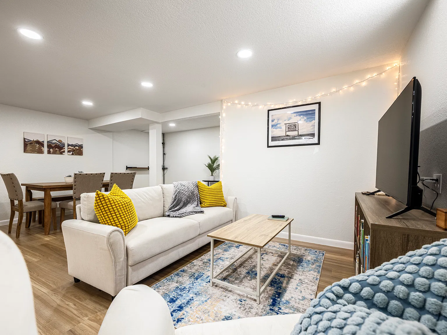 2281 S Wolff St — Photo 3
