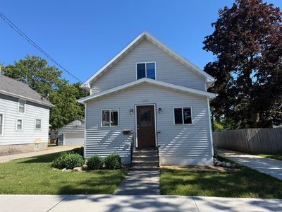 1042 Tyler Ave, Oshkosh, WI, 54902