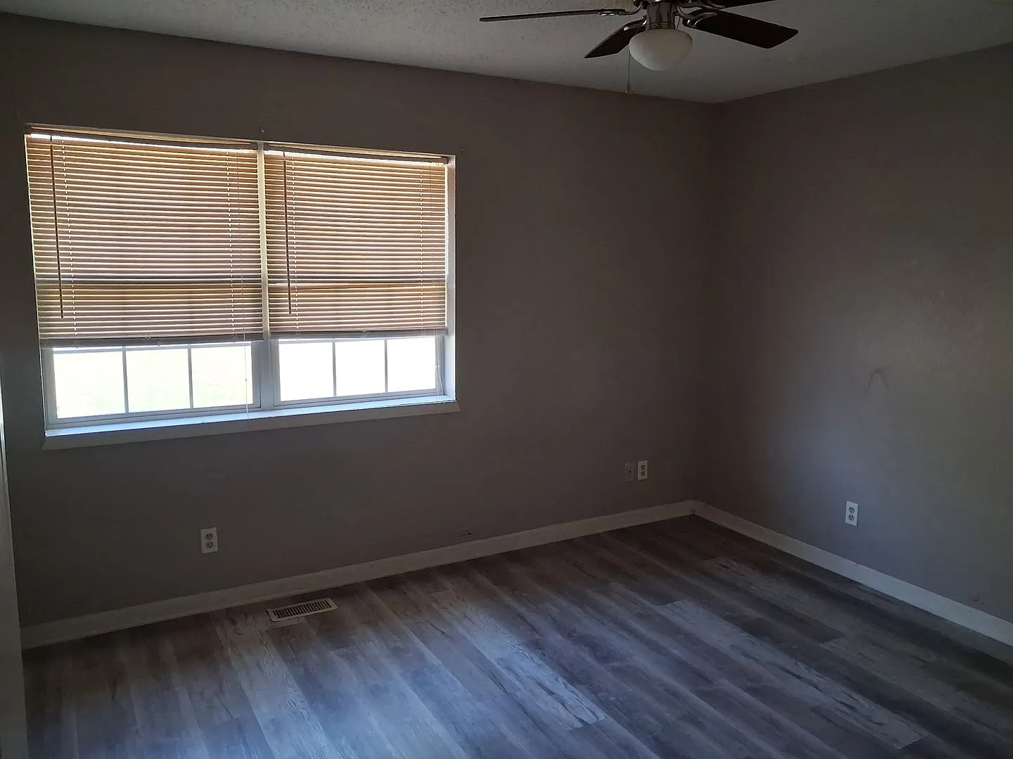 Charming Nevada Rental Convenient Location — Photo 4