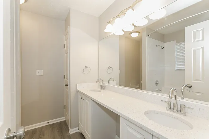 1901 Corners Cir — Photo 11