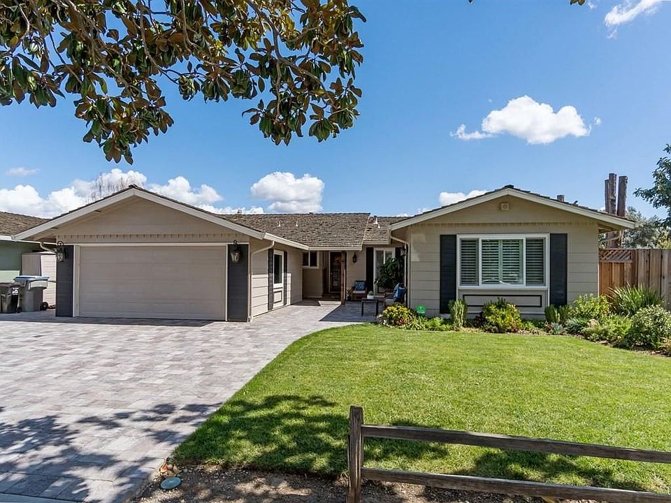 1st image of 6146 Escondido Ct