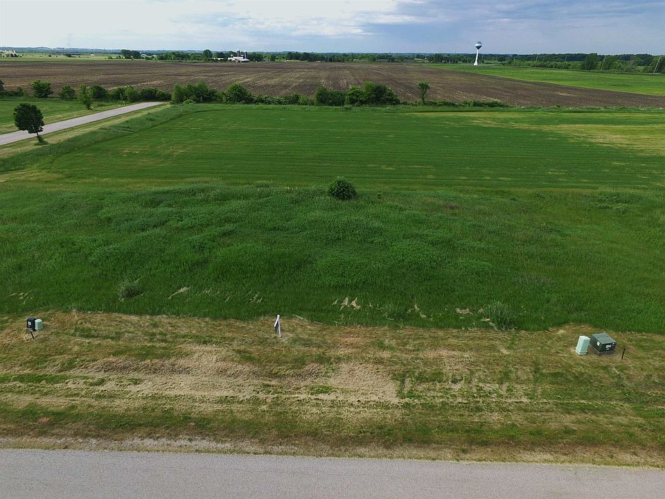 1st image of Waterway Dr #2