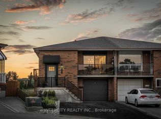 137 Albany Dr, Vaughan, ON L4L2X6