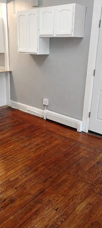 1 bed, 1.0 bath, $1,175 — Photo 3