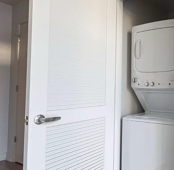 661 N La Salle Dr #609 — Photo 5
