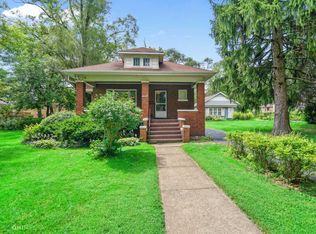 2043 Maple Rd, Homewood, IL 60430