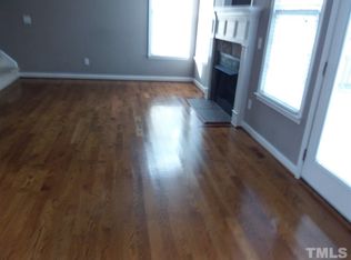 700 Holding Ridge Ct, Wake Forest, NC 27587