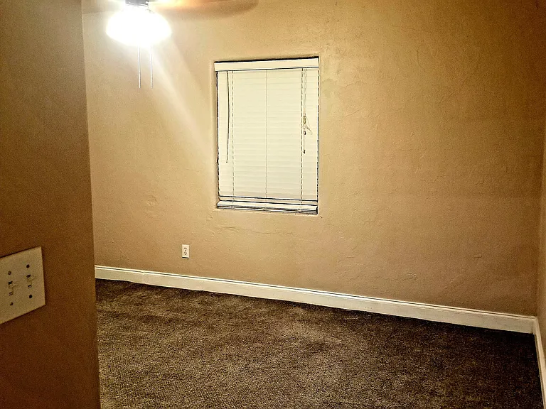 512 E Strawbridge Ave #512 — Photo 13