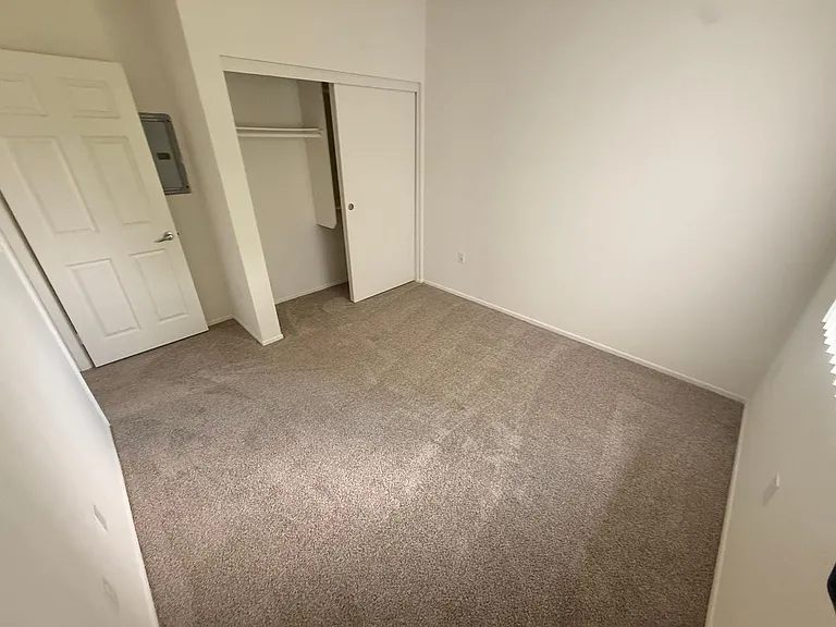12950 Hartland St — Photo 11