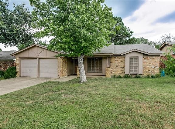 2nd image of 2609 Colleen Dr