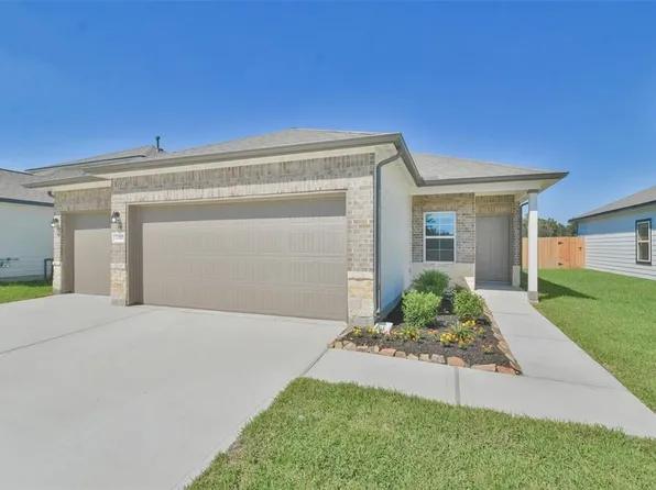 1292 Cypress Ln, Dayton, TX 77535