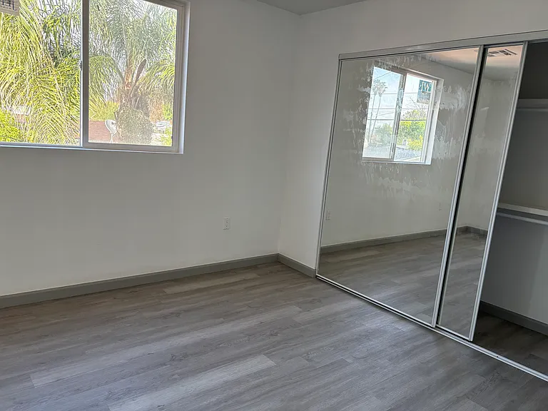 19311 W Strathern St — Photo 15