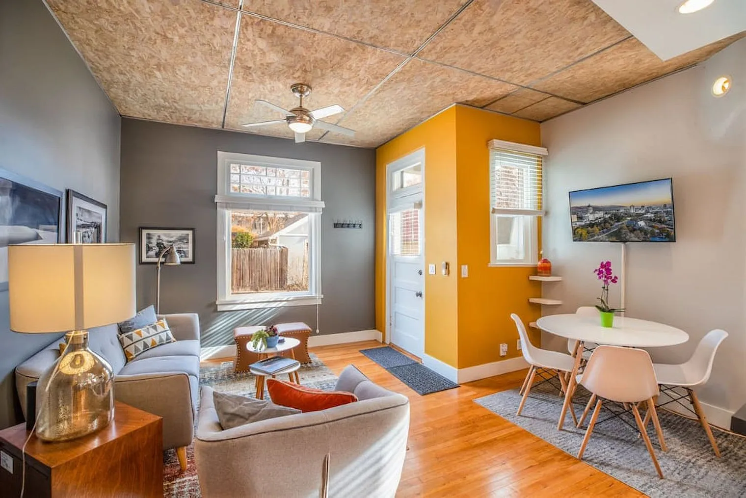 1 bed, 1.0 bath, $2,980 — Photo 3