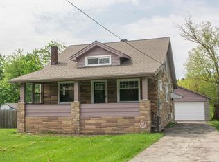 916 Bonnie Brae Ave, Youngstown, OH