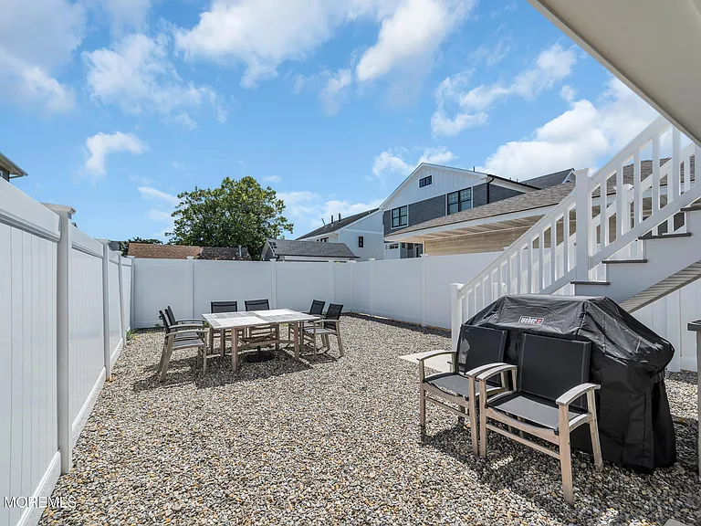 1503 Grand Central Ave #2 — Photo 9
