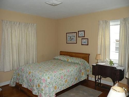 5th image of 3303 Birchlawn Ave NW
