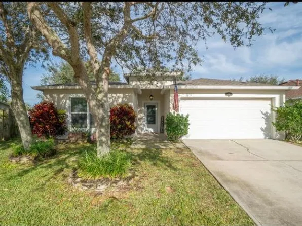 4726 Four Lakes Dr, Melbourne, FL 32940