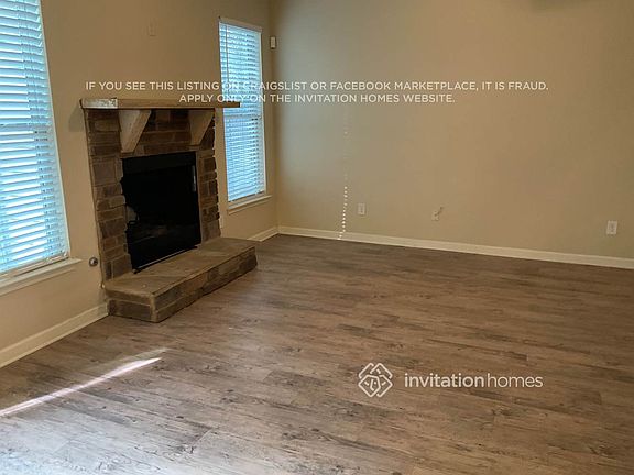 3rd image of 4373 Grove Lake St