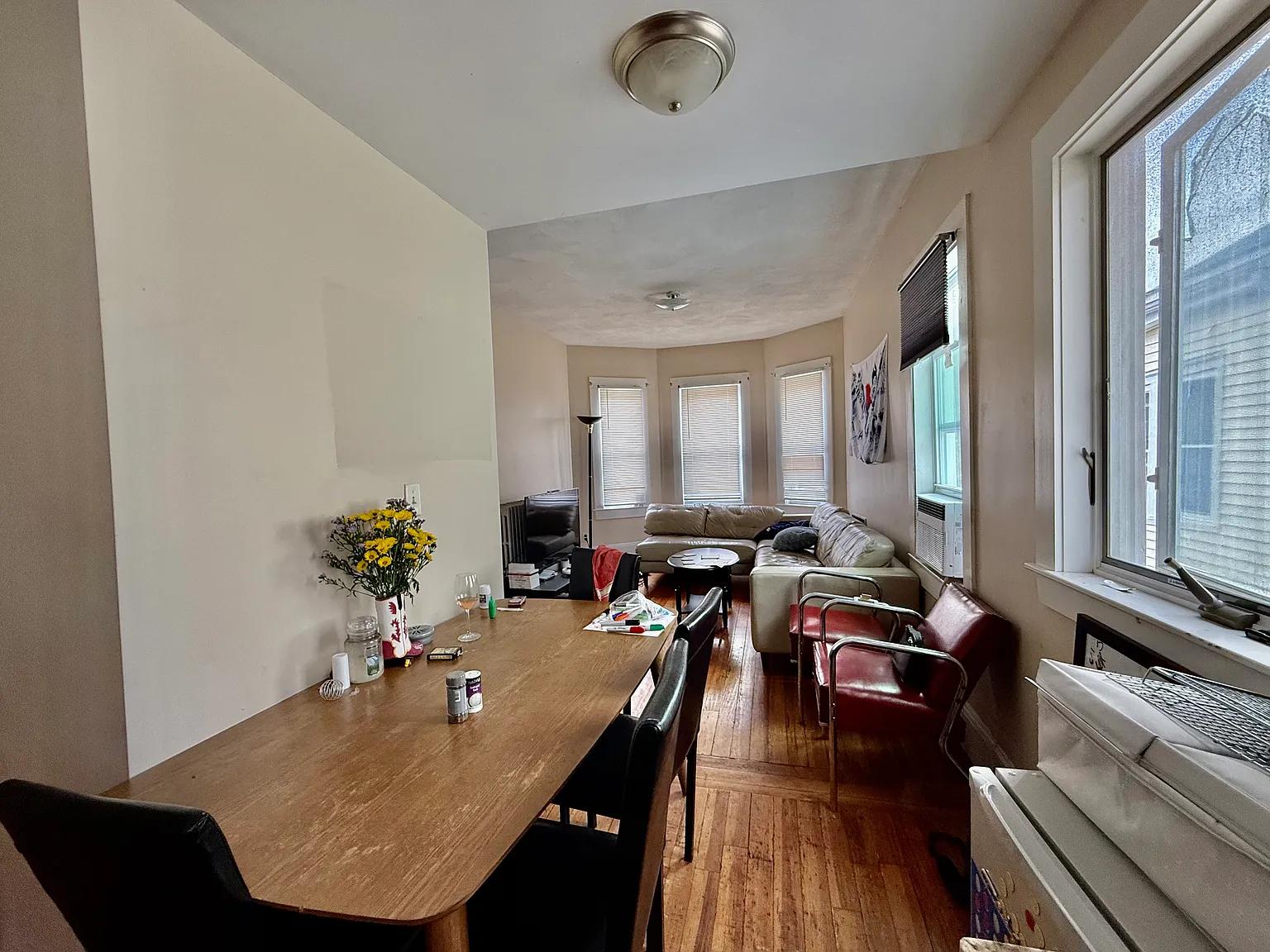 5 bed, $6,000 — Photo 3